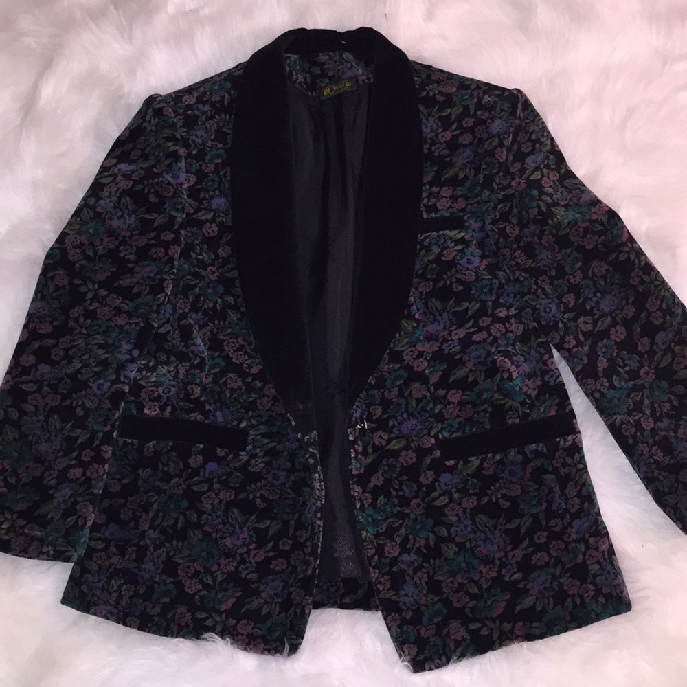 Floral velvet blazer